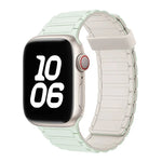 Magnetisches Silikon-Uhrenarmband mit drei Perlen, passend für Apple Watch Series 8 (41 mm)