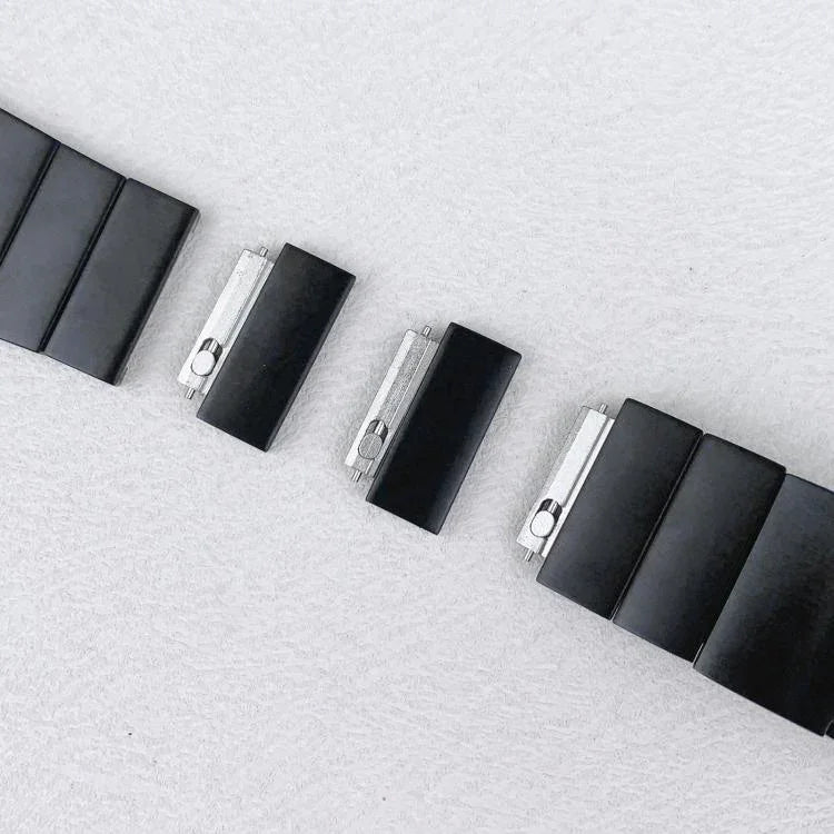 Abnehmbares Edelstahl-Armband mit einer Perle an der Seite, passend für Apple Watch 46 mm / 49 mm / 45 mm / 44 mm und 42 mm / 41 mm / 40 mm / 38 mm