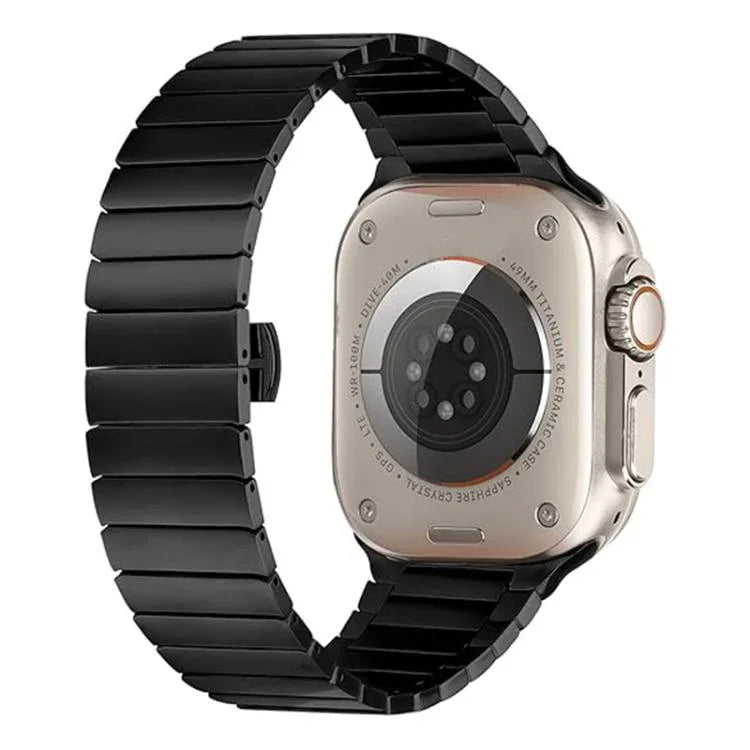Armband aus Titanlegierung mit Faltschließe und einem Dorn, passend für Apple Watch 46 mm / 49 mm / 45 mm / 44 mm