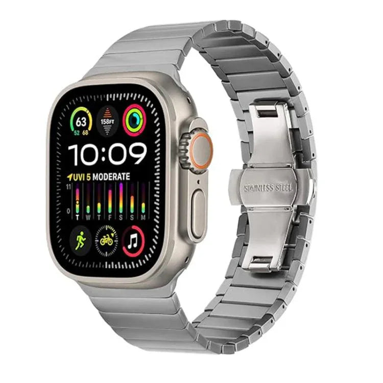 Armband aus Titanlegierung mit Faltschließe und einem Dorn, passend für Apple Watch 46 mm / 49 mm / 45 mm / 44 mm