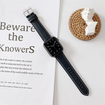 Uhrenarmband aus Leder mit V-förmigen Nähten, für Apple Watch 5 & 4 44 mm / 3 & 2 & 1 42 mm, für Apple Watch Series 8&7 41 mm / SE 2&6&SE&5&4 40 mm / 3&2&1 38 mm, für Apple Watch Series 7 41 mm / 6 & SE & 5 & 4 40 mm / 3 & 2 & 1 38 mm