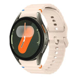 xDfind Silikon-Uhrenarmband mit Wellenmuster, Ziernähten und bunter Schnalle, für Samsung Galaxy Watch FE / 7 / 6 / 5 / 4