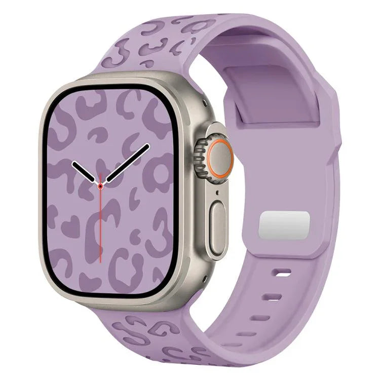 Konkaves Silikon-Uhrenarmband mit Leopardenmuster und Dornschließe, passend für Apple Watch 46 mm / 49 mm / 45 mm / 44 mm und 42 mm / 41 mm / 40 mm / 38 mm