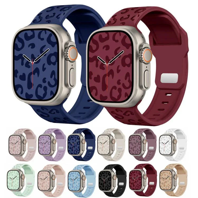 Konkaves Silikon-Uhrenarmband mit Leopardenmuster und Dornschließe, passend für Apple Watch 46 mm / 49 mm / 45 mm / 44 mm und 42 mm / 41 mm / 40 mm / 38 mm