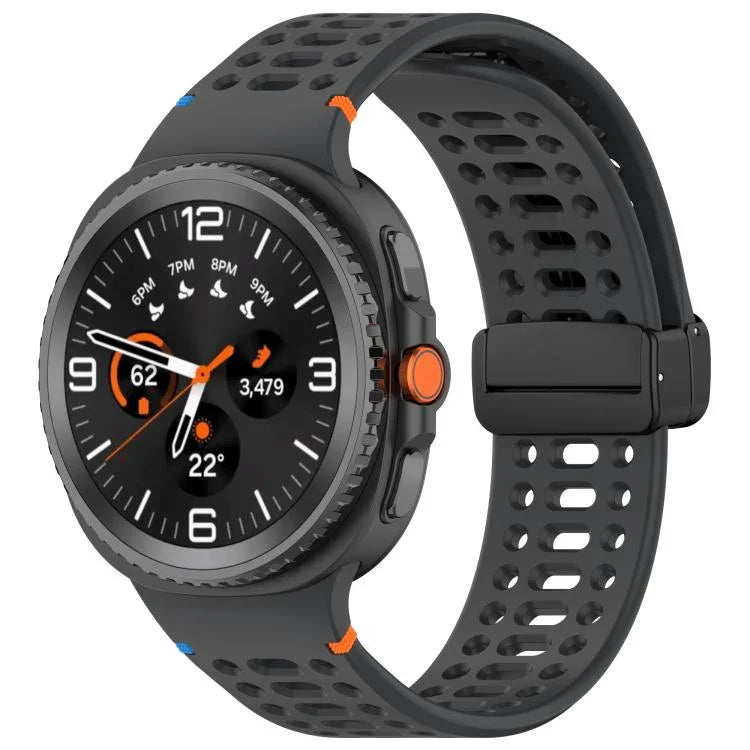 xDfind Magnetic Black Buckle Silicone Watch Band, For Samsung Galaxy Watch8 / Watch8 Classic