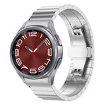 xDfind Ein-Perlen-Uhrenarmband aus massivem Edelstahl mit Bambus-Elementen, passend für Samsung Galaxy Watch8 / Watch8 Classic (22 mm), Samsung Galaxy Watch 7 / 6 / 5 / FE (20 mm) und Samsung Galaxy Fit3 SM-R390 (18 mm).