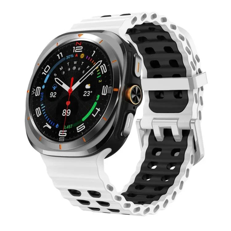 Ocean Two Color Dual-Row Hole Silver Buckle Silikon-Uhrenarmband, für Samsung Galaxy Watch Ultra / Ultra 2025