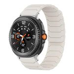 xDfind Magnetisches Silikon-Uhrenarmband, für Samsung Galaxy Watch Ultra / Ultra 2025, Samsung Galaxy Watch 8 / 8 Classic, Samsung Galaxy Watch 7 / 6 / 5 / FE