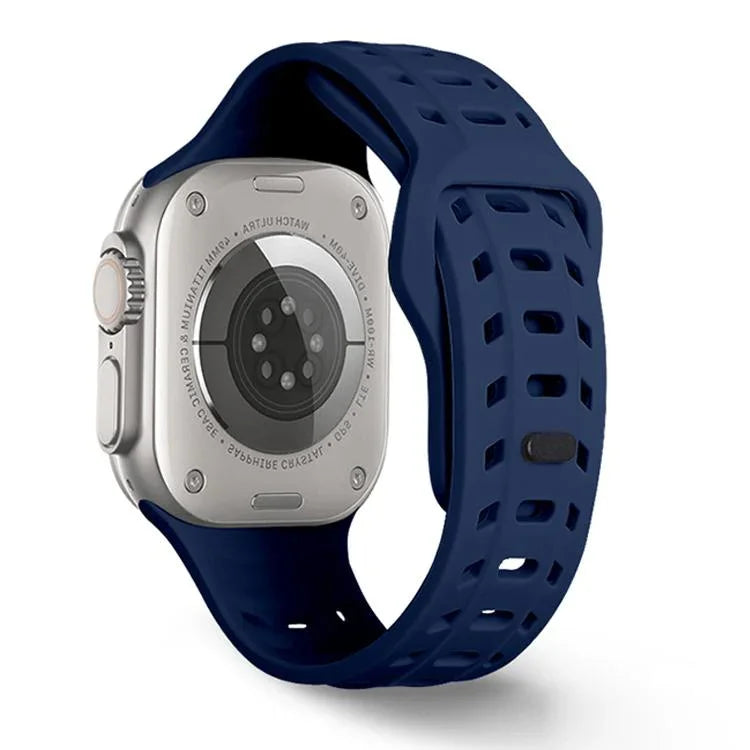 Silikonarmband mit Haifischmuster und Löchern, für Apple Watch 46 mm / 49 mm / 45 mm / 44 mm