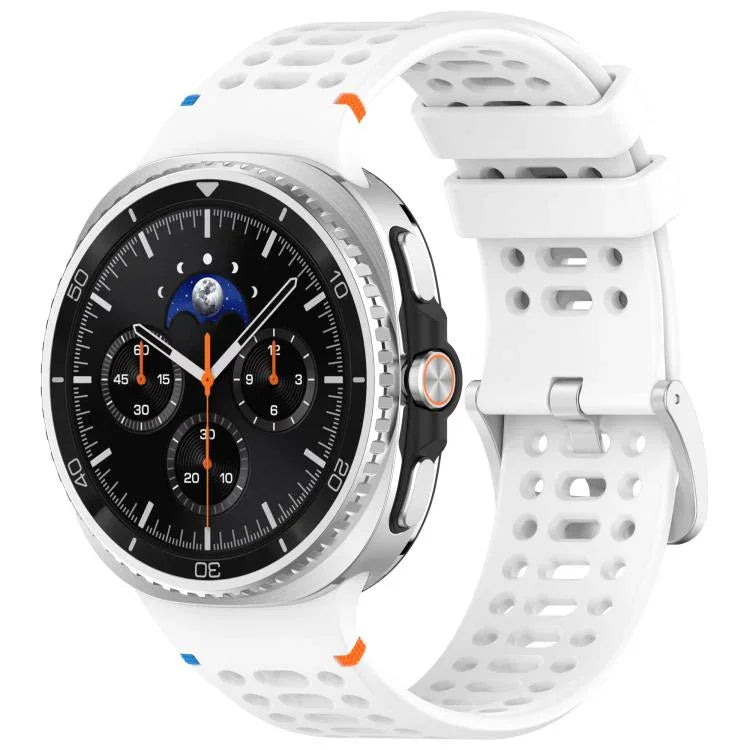 xDfind Armband aus atmungsaktivem Silikon mit silberner Metallschnalle und Lochmuster, passend für Samsung Galaxy Watch8 / Watch8 Classic