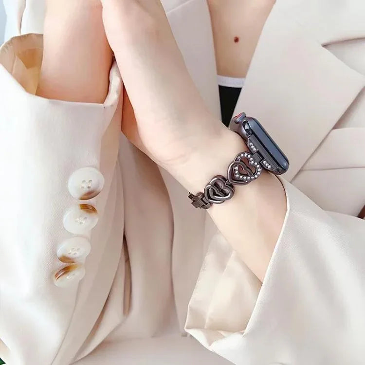 xDfind Doppelherz-Diamant-Metallarmband, für Apple Watch 42 / 44 / 45 / 46 / 49 mm, für Apple Watch 38 / 40 / 41 / S10 42 mm