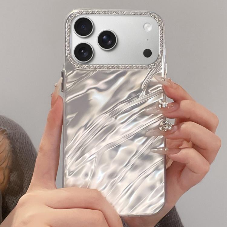 Strass-Linsenrahmen Handyhülle im Falten-Design, Für iPhone 17 Pro Max, Für iPhone 17 Pro, Für iPhone 17, Für iPhone Air, Für iPhone 16 Pro Max, Für iPhone 16 Pro, Für iPhone 16, Für iPhone 15 Pro Max, Für iPhone 15 Pro, Für iPhone 15, Für iPhone 14