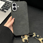 Handyhülle aus Velourslederimitat TPU mit Siebdruck-Kaninchenplüschseil, für iPhone 17 Pro Max, für iPhone 17 Pro, für iPhone 17, für iPhone 16 Pro Max, für iPhone 16 Pro, für iPhone 16, für iPhone 15 Pro Max, für iPhone 15 Pro