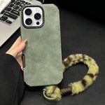Handyhülle aus Velourslederimitat TPU mit Siebdruck-Kaninchenplüschseil, für iPhone 17 Pro Max, für iPhone 17 Pro, für iPhone 17, für iPhone 16 Pro Max, für iPhone 16 Pro, für iPhone 16, für iPhone 15 Pro Max, für iPhone 15 Pro