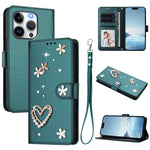 ZS01 Doppellagige Herzblumen Vegane Leder Handyhülle mit Handgelenkschlaufe, Für iPhone 15, Für iPhone 14 Plus, Für iPhone 14 / 13, Für iPhone 14 Pro, Für iPhone 14 Pro Max, Für iPhone 13 Pro Max