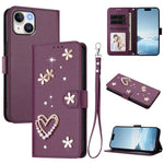ZS01 Doppellagige Herzblumen Vegane Leder Handyhülle mit Handgelenkschlaufe, Für iPhone 15, Für iPhone 14 Plus, Für iPhone 14 / 13, Für iPhone 14 Pro, Für iPhone 14 Pro Max, Für iPhone 13 Pro Max