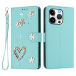 ZS01 Doppellagige Herzblumen Vegane Leder Handyhülle mit Handgelenkschlaufe, Für iPhone 13 Pro, Für iPhone 12 / 12 Pro, Für iPhone 12 Pro Max, Für iPhone 11 Pro Max, Für iPhone 11, Für iPhone 11 Pro