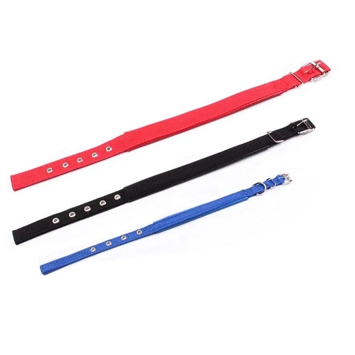 Adjustable foam cotton dog collars in red, black, and blue, showcasing lengths and adjustable features for pets.