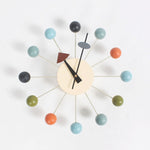 Stilvoller Hintergrund Minimalistische Kreiskugeln Süßigkeiten Wanduhr Kreative Dekoration Uhr Riesenraduhr
