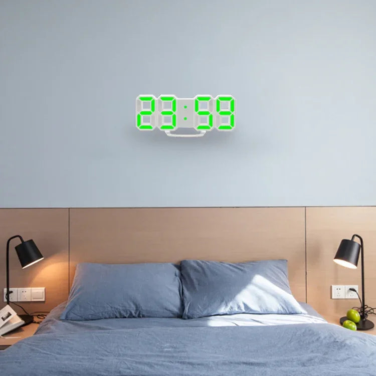 Multifunktionale große 3D-LED-Digital-Wanduhr mit Weckfunktion, Snooze-Funktion, 12/24-Stunden-Anzeige für Zuhause, Küche, Büro, DC 5V, CE-zertifiziert, weißes Gehäuse grüne Zeichen, weißes Gehäuse blaue Zeichen, weißes Gehäuse rote Zeichen