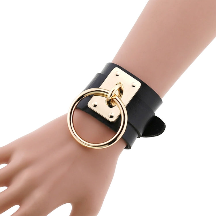 Europäische und amerikanische Harajuku-Halskette aus PU-Leder mit Goldring, breites, knöpfbares Halsband in O-Form mit Goldring, Goldring