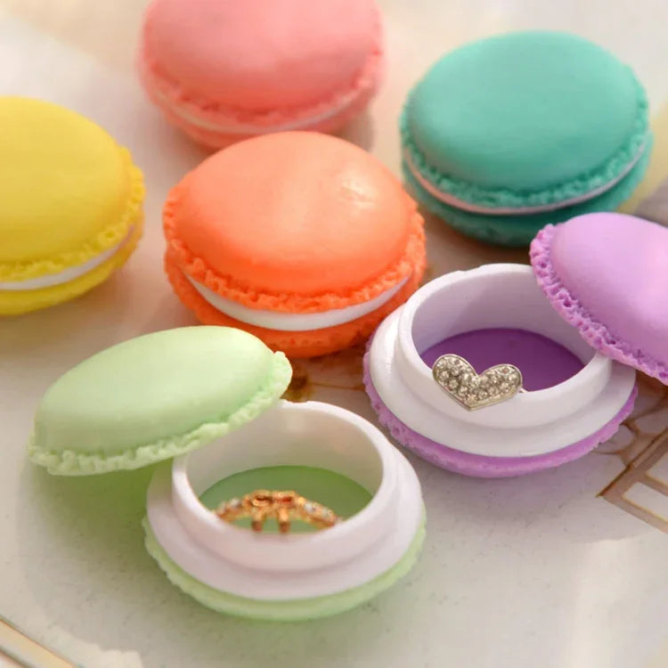 10 Stück hübsche Macaron-förmige Aufbewahrungsboxen für Medikamente, tragbare Aufbewahrungsboxen, zufällige Farblieferung, Medikamentenboxen