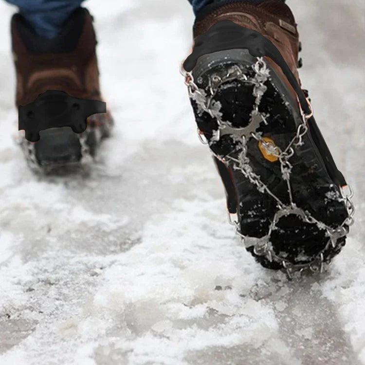 Ein Paar 19 Zähne Anti-Rutsch Eisgreifer Wandern Klettern Kettenschuhe Abdeckungen, Größe: M, 19 Zähne Größe: M(Schwarz), 19 Zähne Größe: M(Orange)