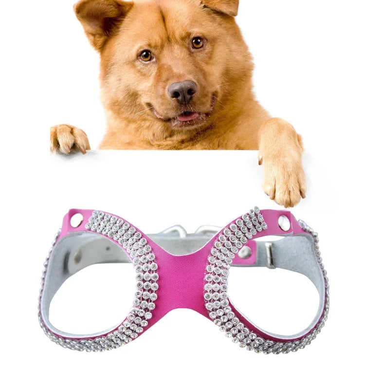 Strassbesetzter, atmungsaktiver Hunde-Brustgurt aus Leder im Brillen-Design, Größe: S