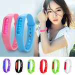 10 Stück Anti-Mücken Silikon-Repellent Armband Schnalle Armband Insektenschutz, geeignet für Kinder und Erwachsene, Länge: 23cm, zufällige Farblieferung, 10 Stück