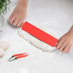 kn055 Backrolle aus massivem Holzgriff mit Silikon, antihaftbeschichtet, für Teig und Knödel, Länge: 29 cm, zufällige Farblieferung, 29 cm