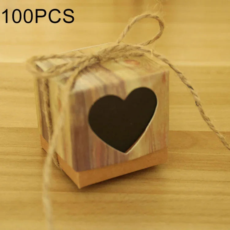100 Stück Hochzeit Holzmaserung Herzförmiges Muster Ausgehöhlte Kraftpapier Zuckerschachtel, Größe: 5x5x5cm, Schwarze Herzform, LOVE Herzform