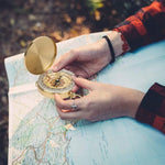 Tragbarer Messing-Taschen-Camping-Wander-Goldener Leuchtanzeigen-Kompass Navigations-Outdoor-Aktivitäten-Zeigeführer, G50