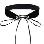 2 Stück modische Choker-Halsketten aus Samt mit Druckknopfverschluss im europäischen und amerikanischen Streetstyle, zufällige Farbauswahl, TERQ02