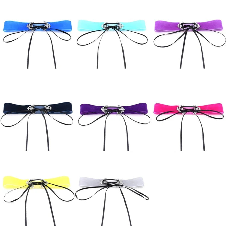 2 Stück modische Choker-Halsketten aus Samt mit Druckknopfverschluss im europäischen und amerikanischen Streetstyle, zufällige Farbauswahl, TERQ02