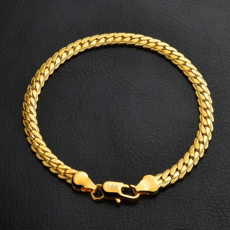 Trendiges Modeschmuckstück: Schlichtes Armband aus 18-karätigem Gelbgold (Gold)