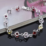 Hohles kariertes, farbenfrohes Strass-Modearmband in Silber (Silber)