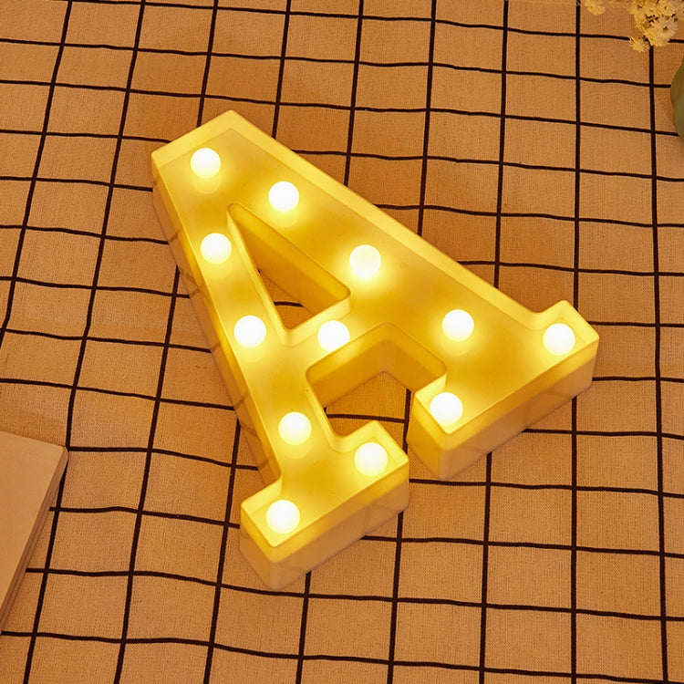 Trockenbatteriebetriebene Warmweiße Stehende Hängende LED Weihnachtsbeleuchtung, N, A, B, O, C, P, D, Q, E, R, F, G, T, U, I, V, W, J, X, K, L, M, Z