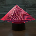 7 Farben Verfärbung Kreative Visuelle Stereo Lampe Tischlampe Nachtlicht, Pyramidenstil