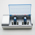 AC 100-240V 4-Schacht-Batterieladegerät für AA & AAA & C / D Batterien, EU-Stecker