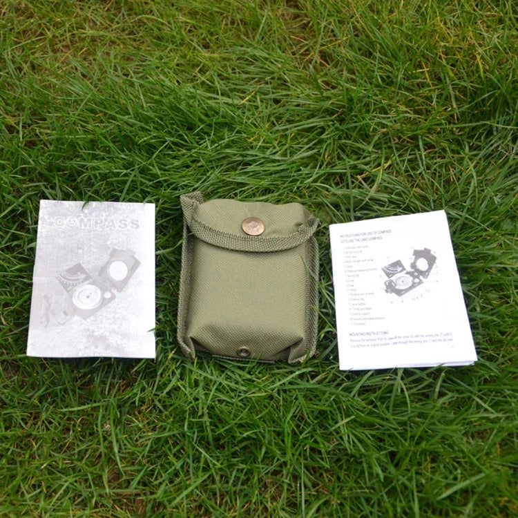 GoldGood K4074 Outdoor Multifunktions-Militärreise-Geologie-Taschen-Prismenkompass mit Leuchtanzeige, K4074