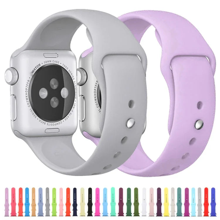 3-in-1-Armband aus Kautschuk mit Dornschließe für Apple Watch Series 10 (42 mm), 9, 8 und 7 (41 mm), SE 3, SE 2, 6, SE, 5 und 4 (40 mm) sowie 3, 2 und 1 (38 mm).