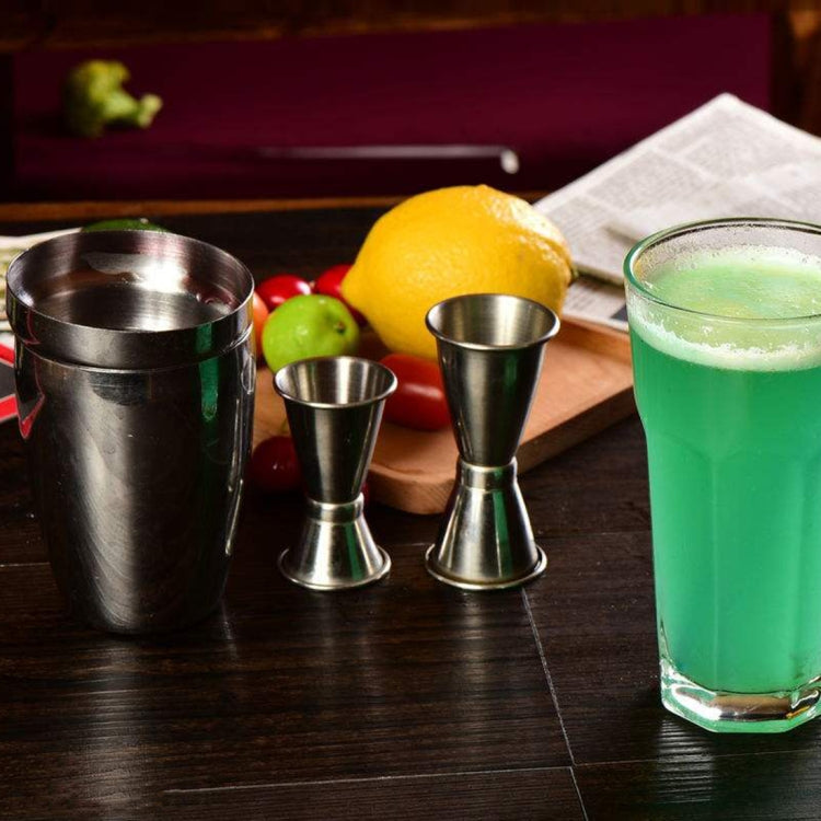 5-in-1-Edelstahl-Shaker-Set Klassik, Fassungsvermögen: 550ml (Shaker + Jigger + Barsieb + Eiswürfelzange + Rührstab), 5-in-1-Shaker-Set