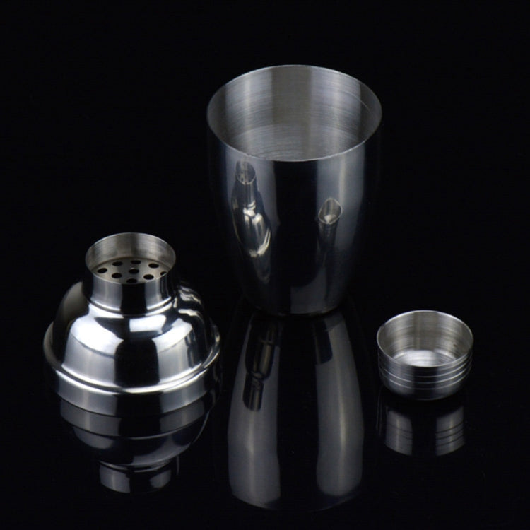 5-in-1-Edelstahl-Shaker-Set Klassik, Fassungsvermögen: 550ml (Shaker + Jigger + Barsieb + Eiswürfelzange + Rührstab), 5-in-1-Shaker-Set