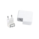 PD3.0 30W USB-C / Typ-C Schnittstelle Universelles Reiseladegerät mit abnehmbarem Fuß, EU-Stecker