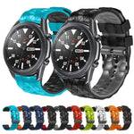 22 mm breites Silikonarmband mit Fußballmuster in zwei Farben, passend für Samsung Galaxy Watch3 (45 mm), Samsung Galaxy Watch (46 mm), Samsung Gear S3 Classic und Samsung Gear S3 Frontier.