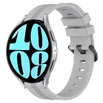 20 mm breites, konkaves, gestreiftes Silikon-Uhrenarmband, passend für Samsung Galaxy Watch 6 (40 mm) und Samsung Galaxy Watch 6 Classic (43 mm).