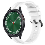 20 mm breites, konkaves, gestreiftes Silikon-Uhrenarmband, passend für Samsung Galaxy Watch 6 (40 mm) und Samsung Galaxy Watch 6 Classic (43 mm).