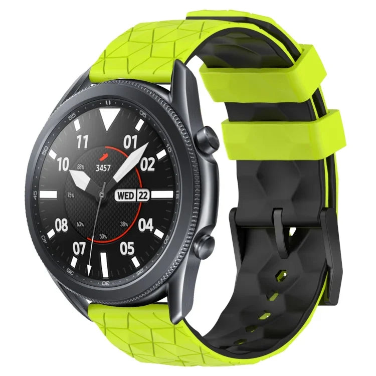 22 mm breites Silikonarmband mit Fußballmuster in zwei Farben, passend für Samsung Galaxy Watch3 (45 mm), Samsung Galaxy Watch (46 mm), Samsung Gear S3 Classic und Samsung Gear S3 Frontier.