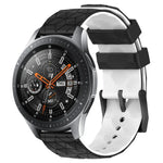 22 mm breites Silikonarmband mit Fußballmuster in zwei Farben, passend für Samsung Galaxy Watch3 (45 mm), Samsung Galaxy Watch (46 mm), Samsung Gear S3 Classic und Samsung Gear S3 Frontier.
