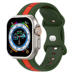 Zweifarbiges Silikonarmband mit Schmetterlingsverschluss, passend für Apple Watch Ultra (49 mm), Apple Watch Series 8 &amp; 7 (45 mm) und Apple Watch Series 8 &amp; 7 (41 mm).